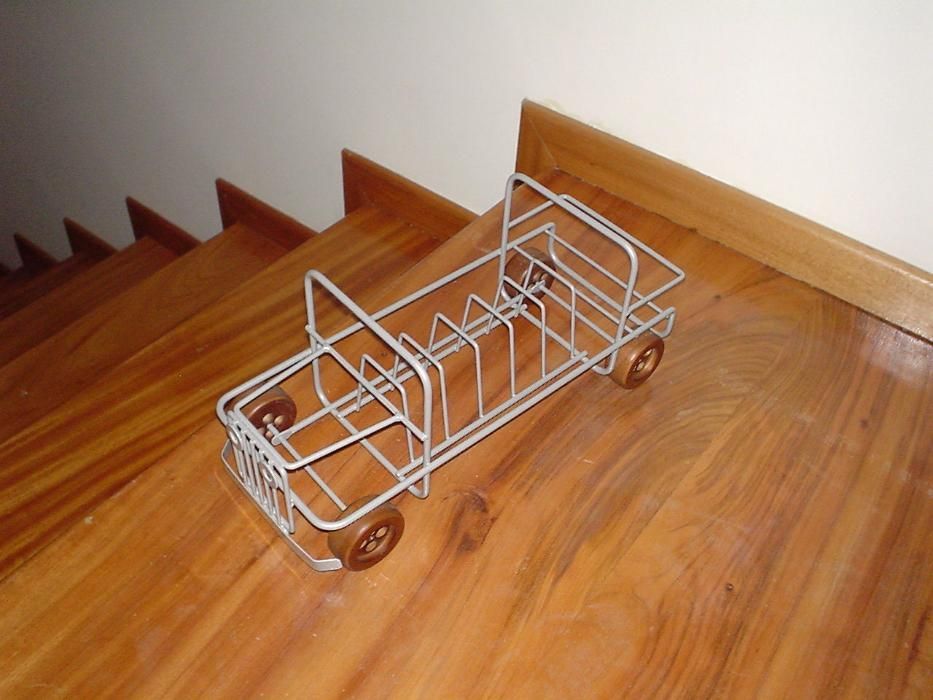 Carrinho para CDs ou DVDs