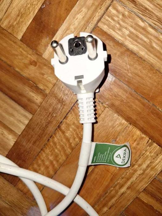 Extensão elétrica, tomada múltipla, régua eletrica, Regleta, base multiple. Porto.