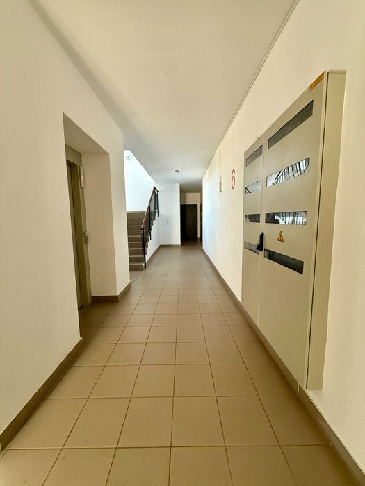 Продаж просторої 2-кімнатної квартири в Новобудові.