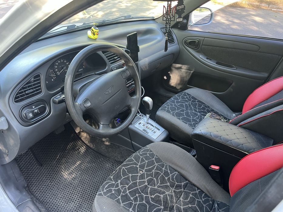 Продам Lanos на автоматі