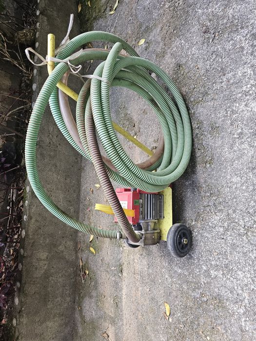 Bomba eléctrica em bom estado