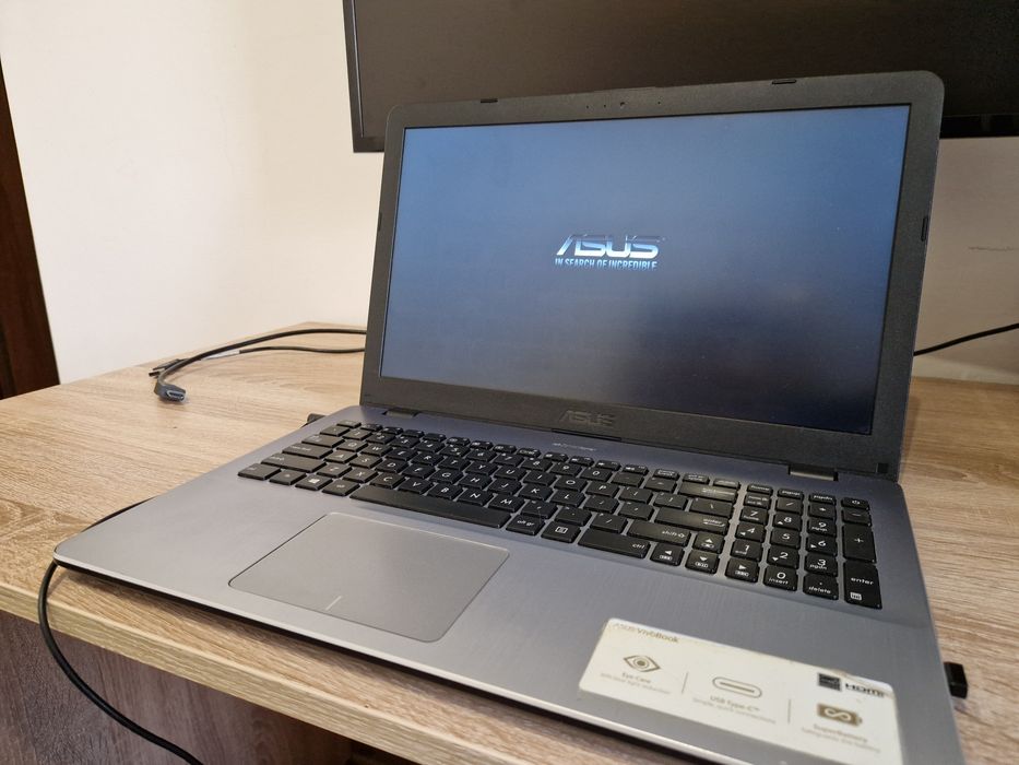 Laptop Asus R542U i5-8250U / 16GB RAM / 500GB SSD - do pracy/nauki ...