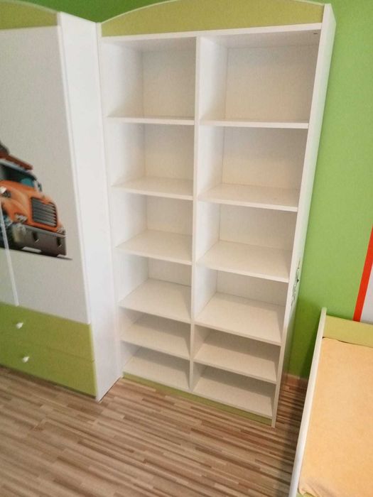 Komplet mebli dziecięcych