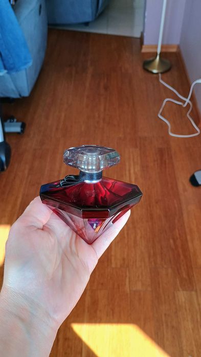 Kolekcjonerskie poszukiwane perfumy Lancome La nuit tresor a la folie.