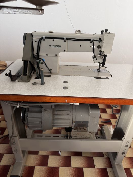 Maquina industrial ponto corrido