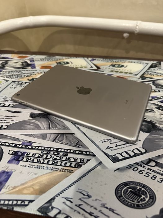 iPad 6 Gen 32Gb Планшет