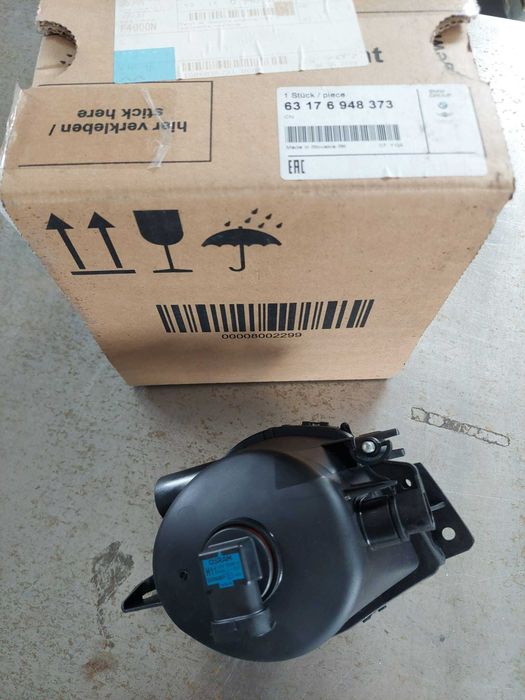 farol nevoeiro esq NOVO ORIGINAL BMW E90/E91