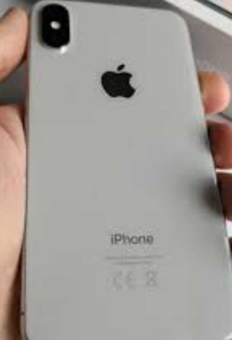 Продам телефон айфон 10