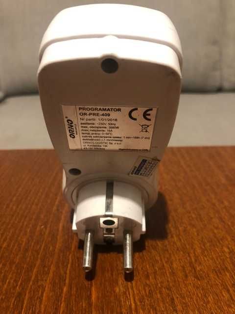 Programator czasowy gniazdko ORNO OR-PRE-409