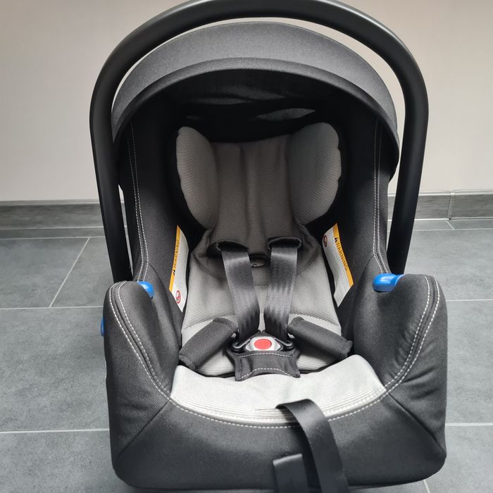 Fotelik niemowlęcy AUDI