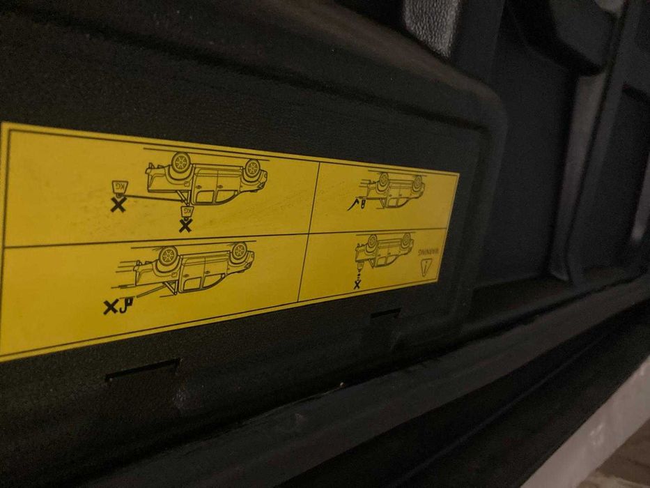 Sport Cover Toyota Hilux novo