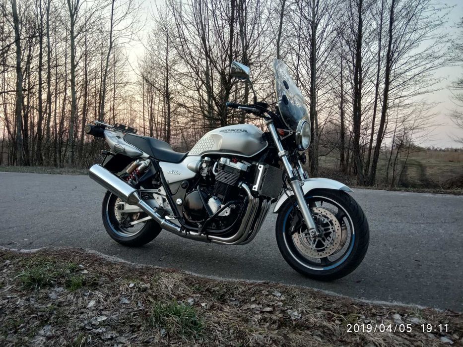 Продам HONDA CB 1300 SF