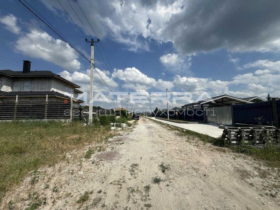 Круглик - Віта-Поштова Продаж ділянки 10 соток поруч з Озером та Лісом