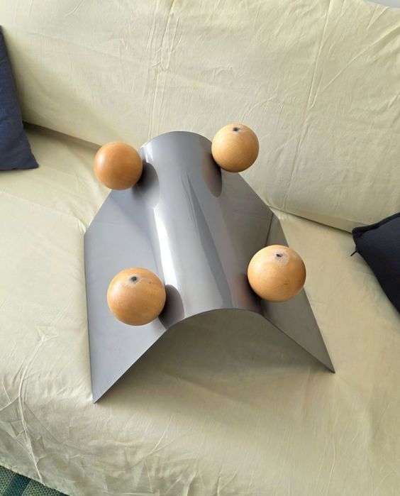 Duży stojak gazetnik metalowy vintage space age lata 80 unikat Ikea