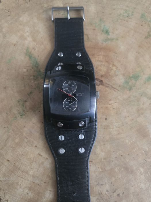 Zegarek Guess, stan dobry
