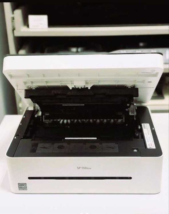 RICOH Aficio SP 150SUW Wi-Fi Лазерный принтер ,копир,сканер  A4.