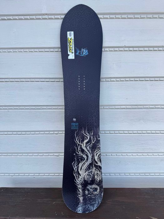 LIB TECH 　StumpApe157w Używana Deska snowboardowa Lib Tech Stump Ape 157W Białka