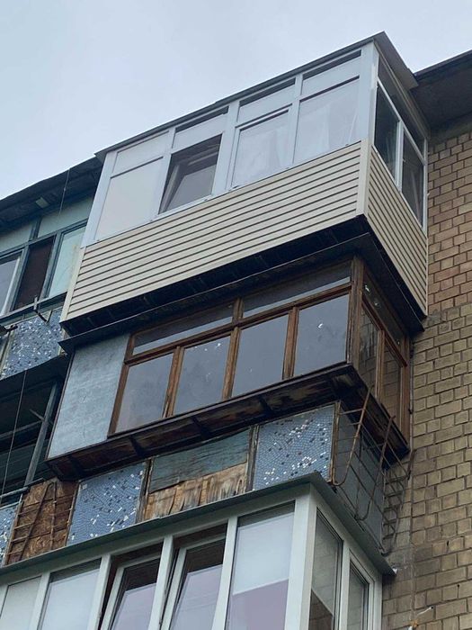 Ремонт балкона город Киев, Обшивка лоджии НЕДОРОГО, Французский балкон