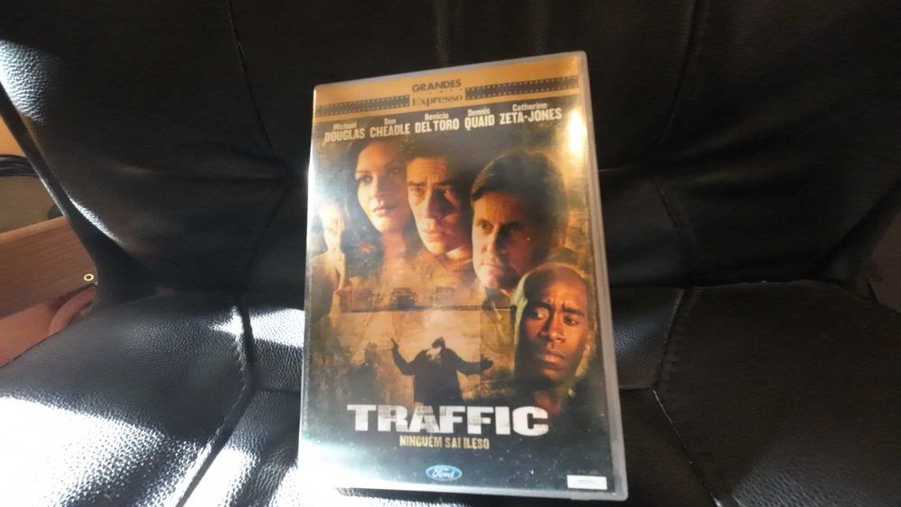DVD Filme Traffic Ninguém sai Ileso