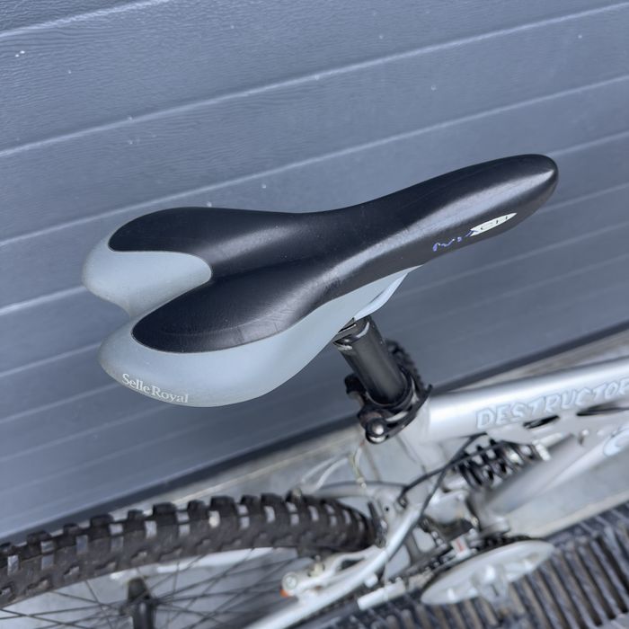 Bicicleta Órbita Destuctor Aluminium Suspension