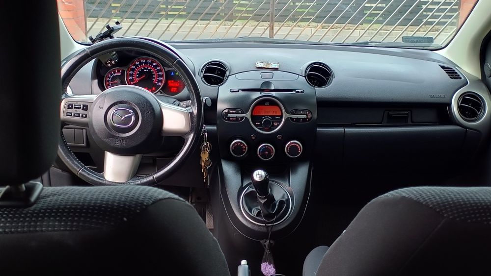 Mazda 2 1.4 disel oszczędny