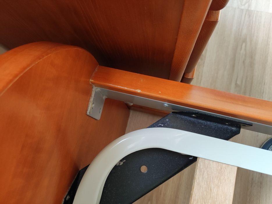 Cama dupla com estrado