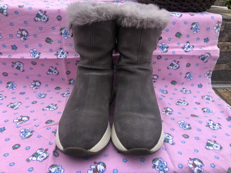 Жіночі сірі чоботи угги geox d backsie b abx d