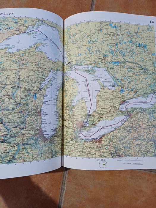 Novo Atlas do Mundo - Selecções do Reader's Digest (Excelente Estado)