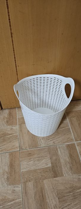 Multi-purpose basket.64873955729538121