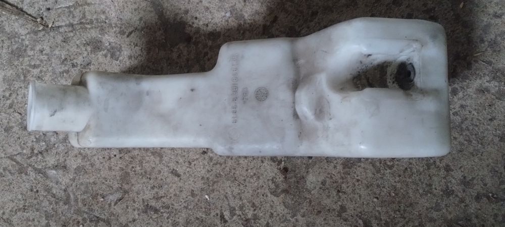 Zbiornik spryskiwacz bmw e34