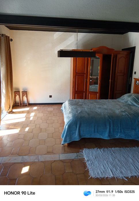 Quarto para arrendar