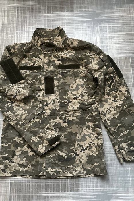 Куртка, кітель кольору піксель  50-52 рр