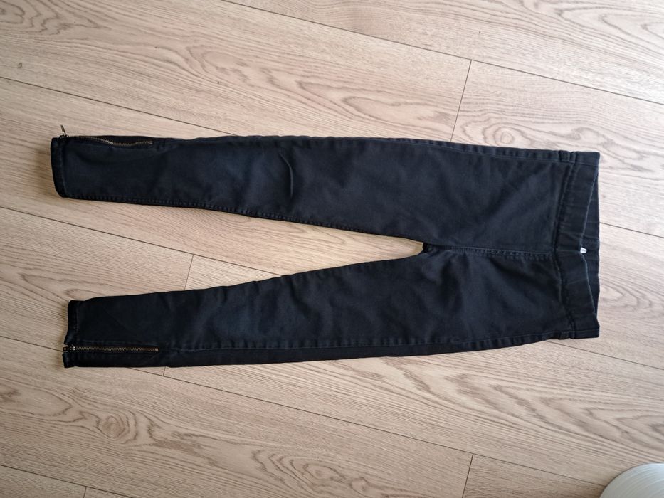 Tregginsy H&M r. 140