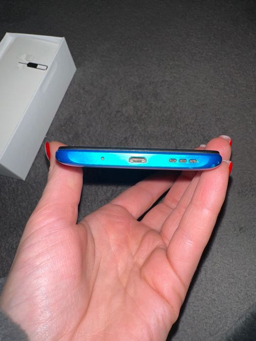 Продаю телефон Xiaomi Redmi 9A