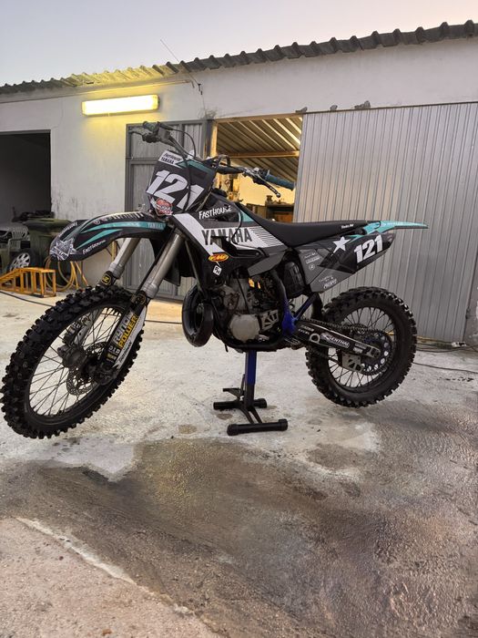 Yz250 2T 2004(subquadro aluminio)