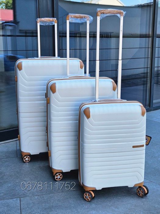 SNOWBALL 59103 Франція валізи чемоданы сумки на колесах ручна поклажа