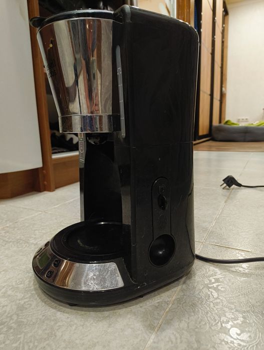 Кавоварка крапельна RUSSELL HOBBS Victory 24030-56