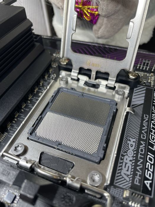 Материнська плата Asrock A620I lightning  wifi  AM5