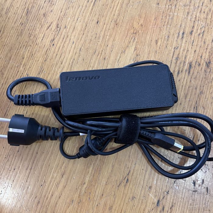 Carregador original Lenovo ADLX90NLC3A Adaptador