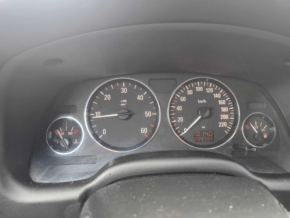 Opel Astra 2004 | 1.7 CDTI | Wszystkie szyby oryginalne (w tym przednia)! Stan bdb
