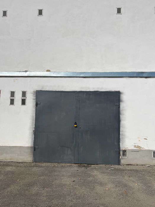 Гараж з Підвалом 41 м.кв   в центрі міста