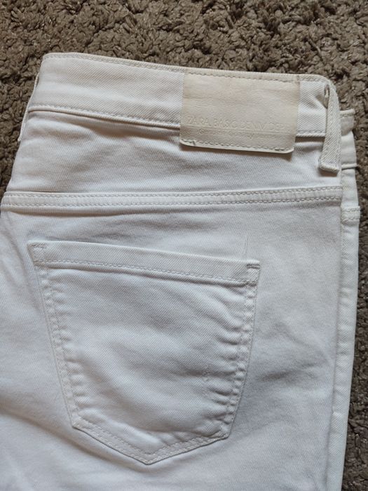 Spodnie dżinsowe białe Zara BASIC roz 40