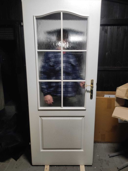 Sprzedam drzwi wewnetrzne białe