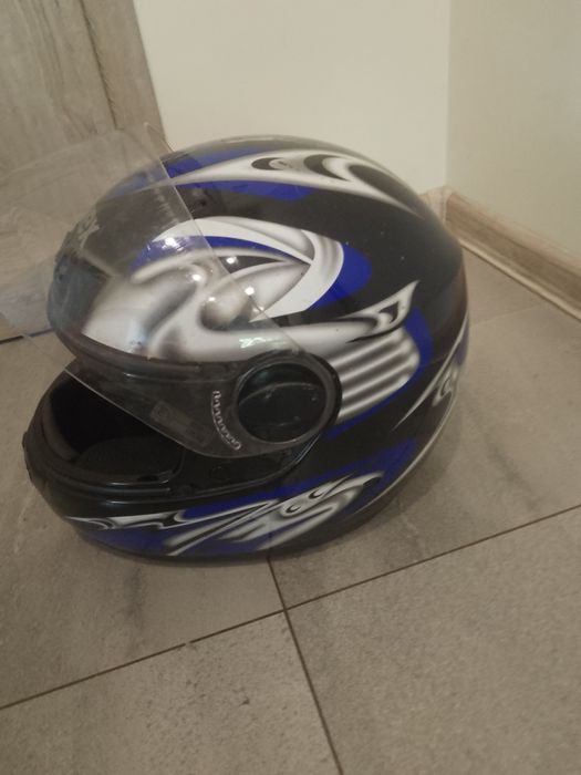 Kask motocyklowy uvex