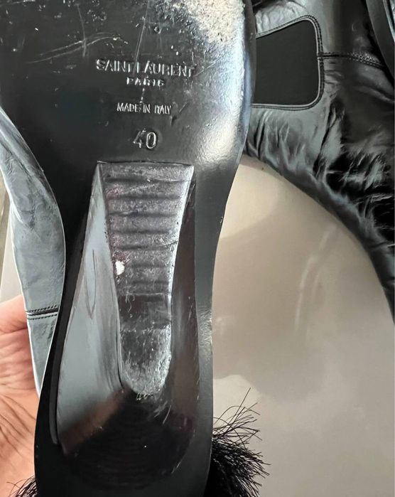 Saint Laurent козаки 40 розмір