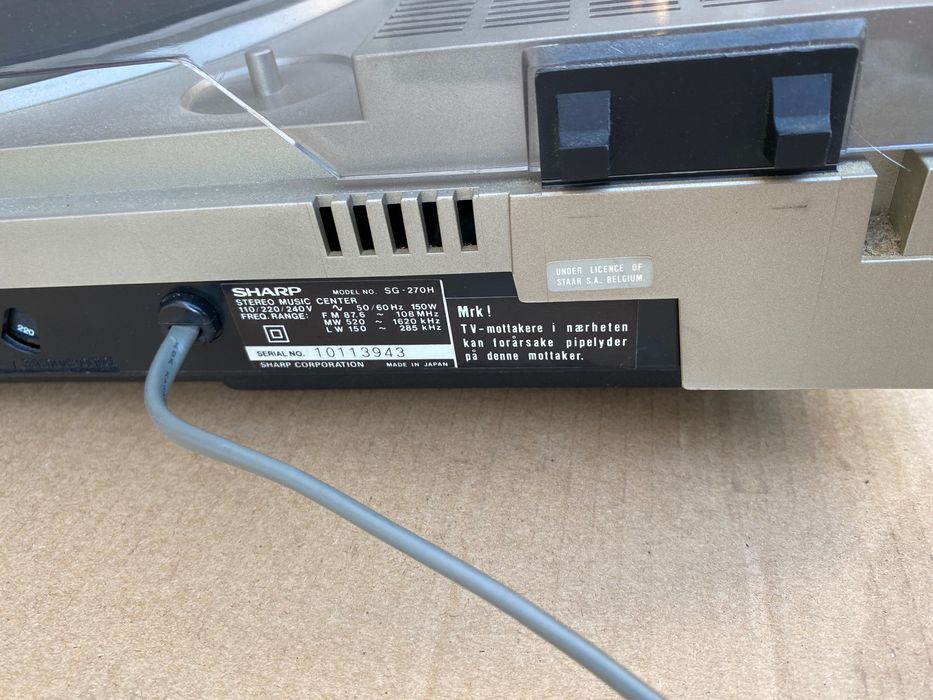 Gira discos Sharp stereo music center Sg-270