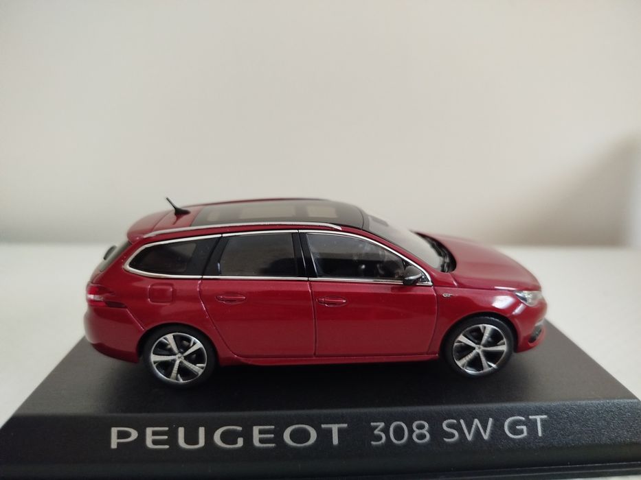 Miniatura Peugeot 308 SW GT 1/43 Nova