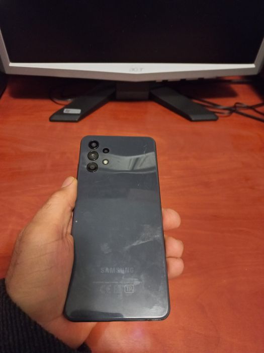 Продам телефон самсунг а 32