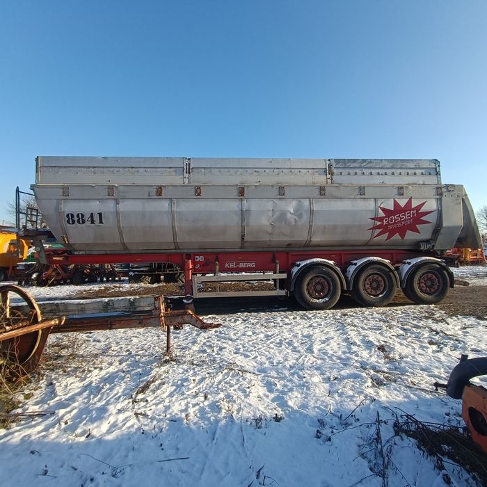 Напів причіп в доброму стані