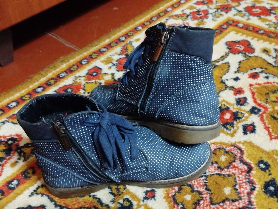 Ботінки осінні  для дівчинки